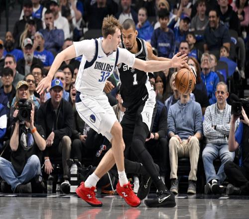 辽篮为郭艾,伦深情祝福,此地为家,新葡京,新葡京app,新葡京娱乐,新普京赌场