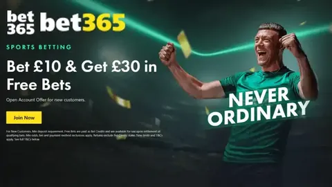 杨旭强调：中国足球需关注山峰高度，更应审视草原广阔视野